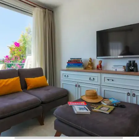 Vista Suites Apartment *
