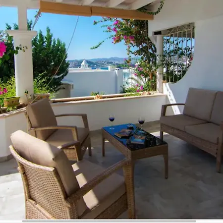 Vista Suites Apartment