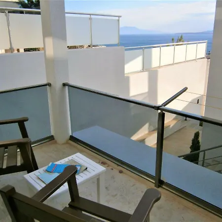 Vista Suites
